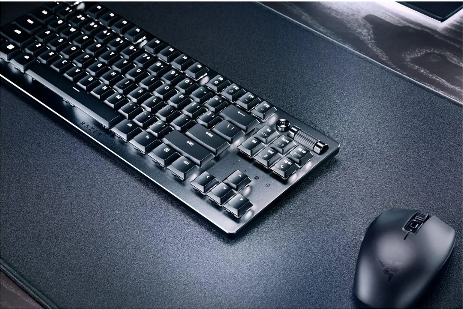 Razer DeathStalker v2 Pro TKL Low Profile Optical Wireless Gaming Keyboard - Razer Linear Switch - Image 4